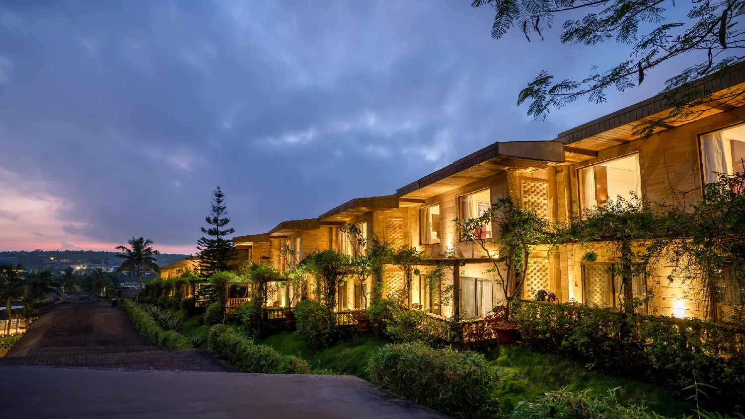 India s Top Adventure Luxury Resorts Near Mumbai Pune
