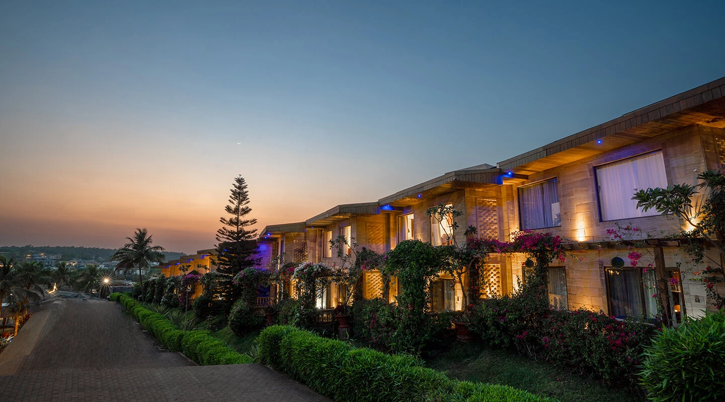 Della Adventure Resort room exterior image 5