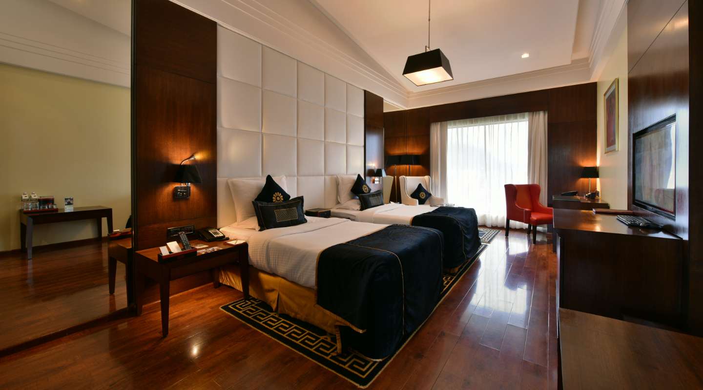 Della Adventure Resort room interior image 1