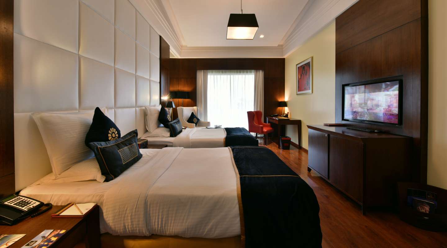 Della Adventure Resort room interior image 2