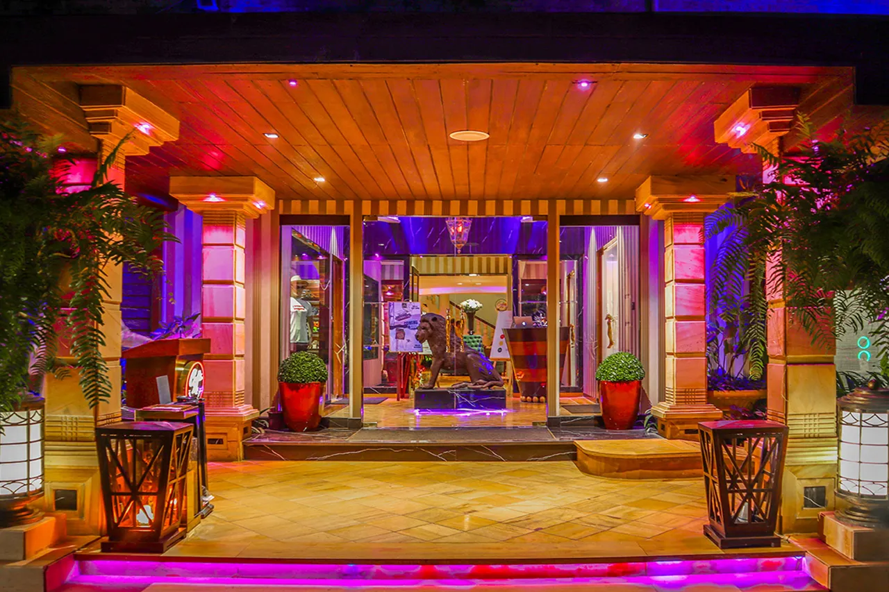 cafe24-EXTERIOR-1