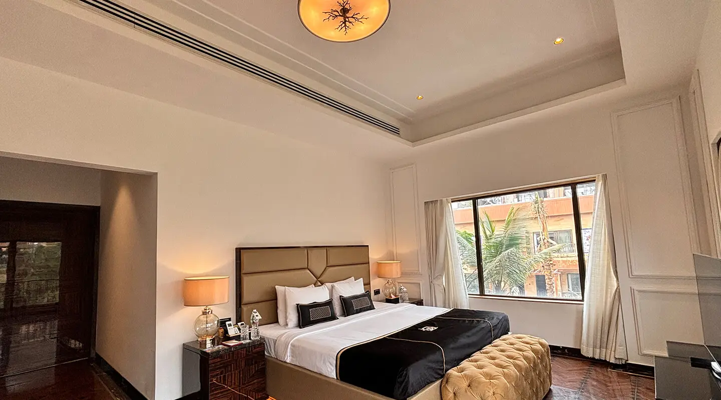 Della Enclave Villa Resort interior image 1