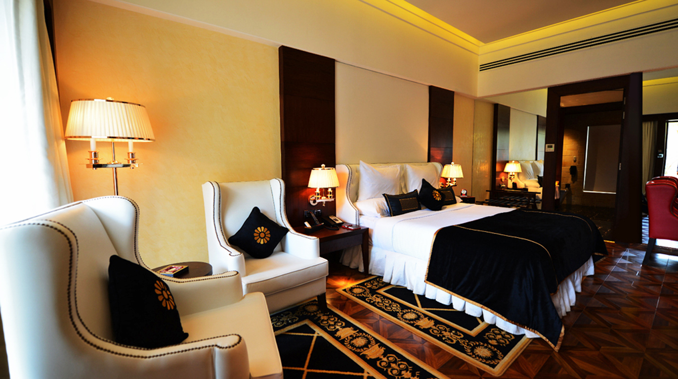 luxury-room img1