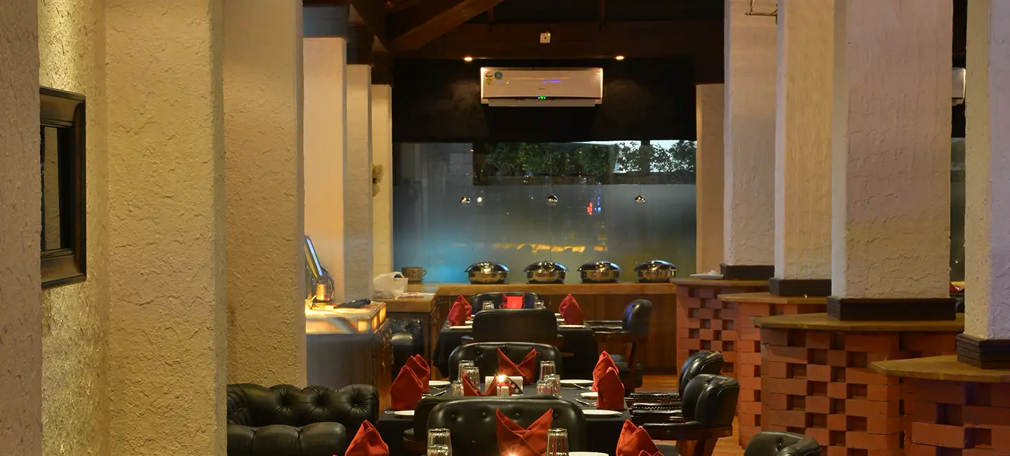 Pnf restaurant  Interior image 2