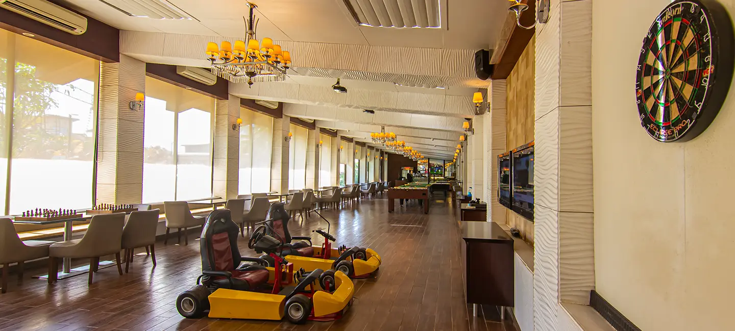 sports bar INTERIOR img3
