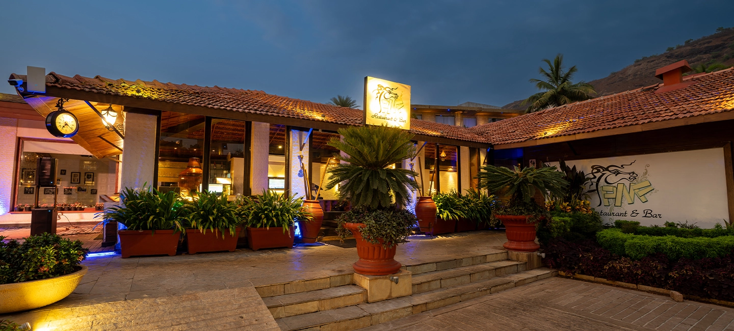 Pnf restaurant Exterior 