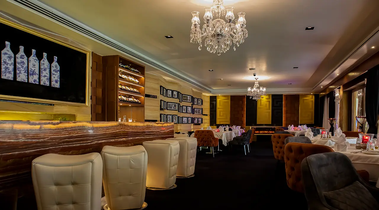 Villa Bistro Interior image 2