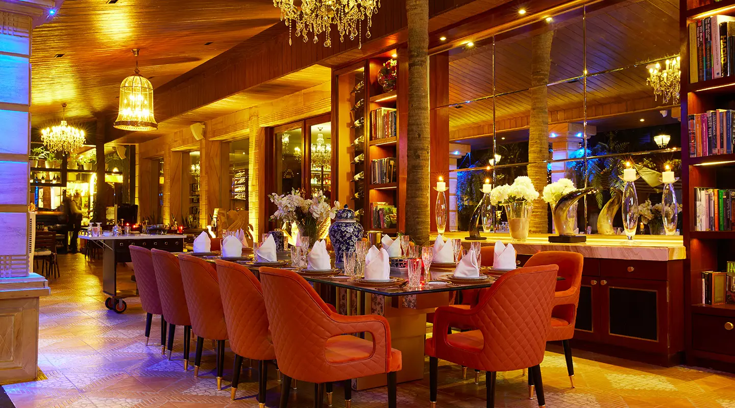 Villa Bistro Interior image 5
