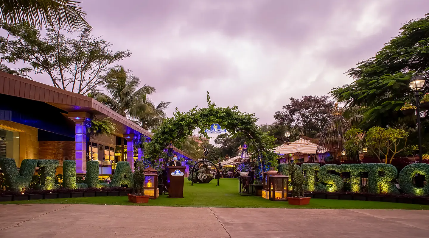 Villa bistro exterior4